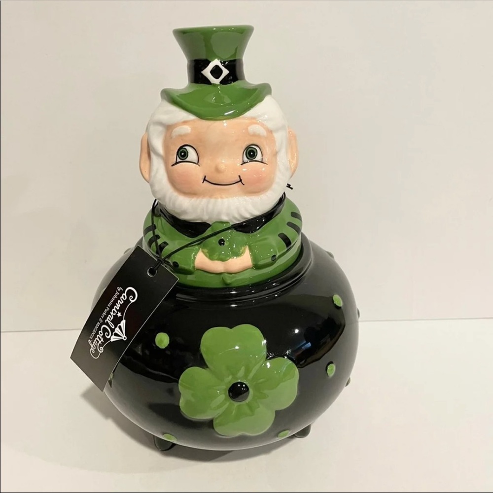 BRAND NEW Johanna Parker leprechaun canister